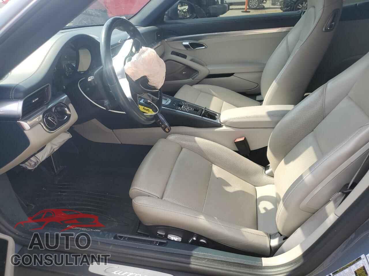 PORSCHE 911 2017 - WP0CA2A97HS142039