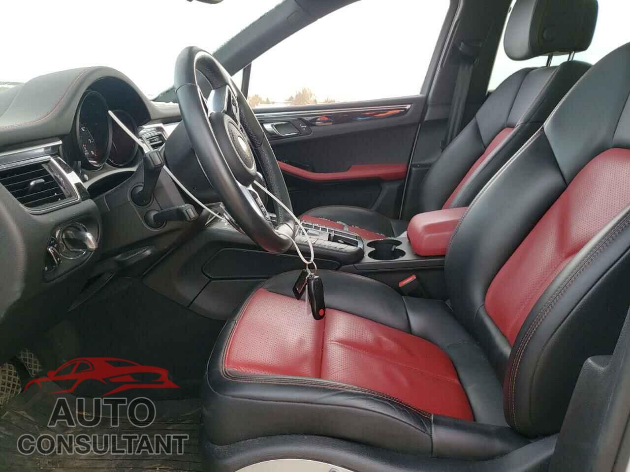 PORSCHE MACAN 2017 - WP1AA2A55HLB08212