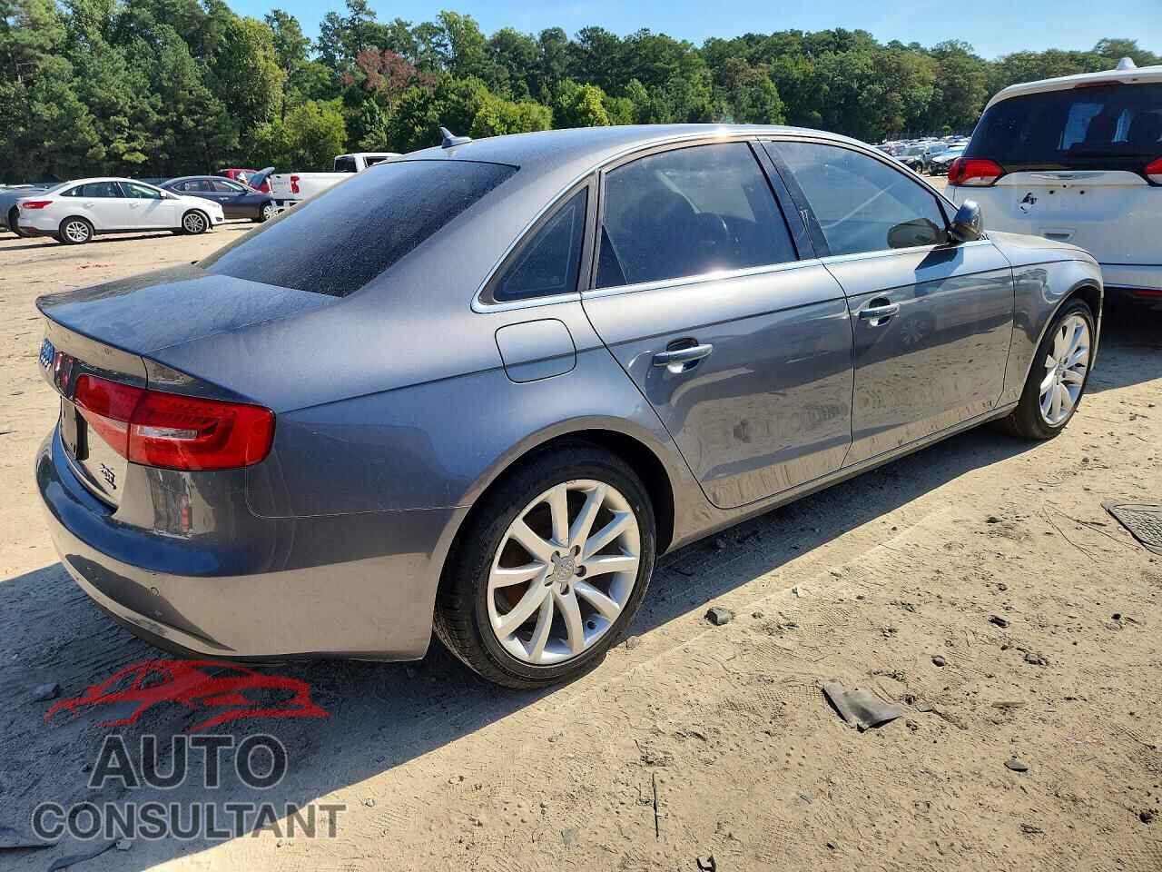 AUDI A4 2013 - WAUFFAFL0DA092532