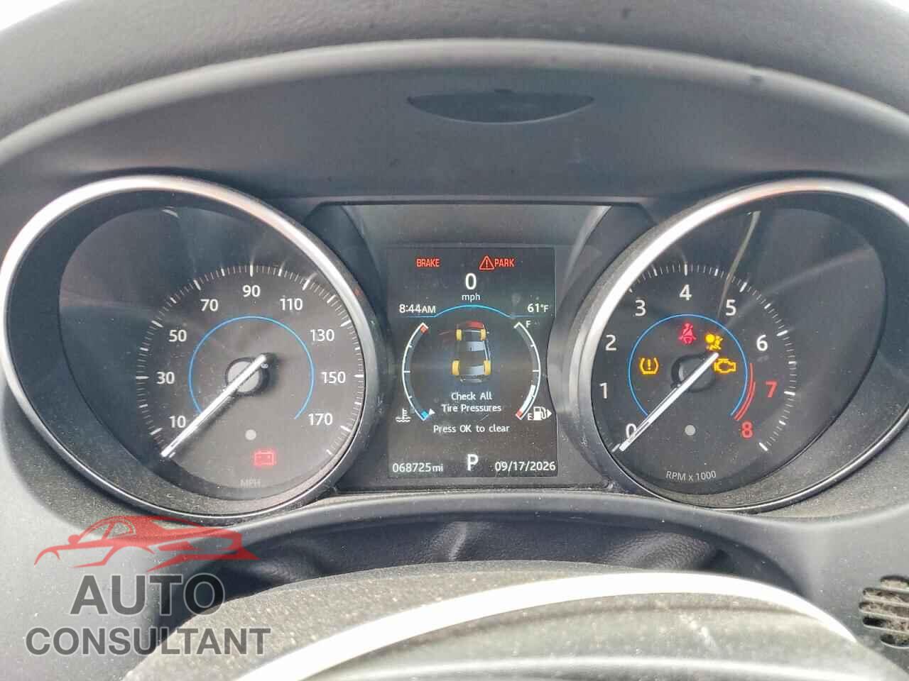 JAGUAR XE 2017 - SAJAE4BG5HA961921