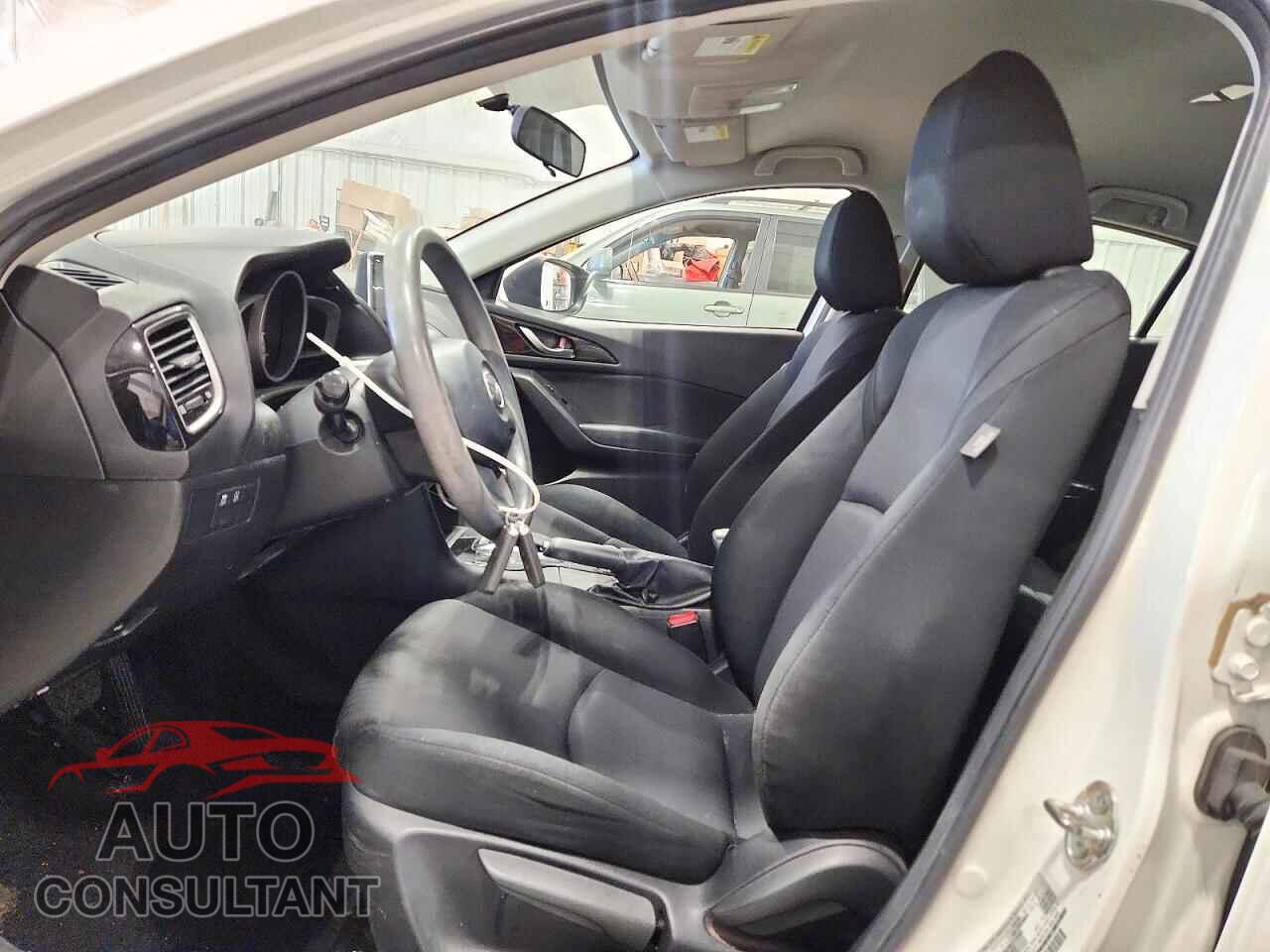 MAZDA 3 2016 - 3MZBM1T76GM314526