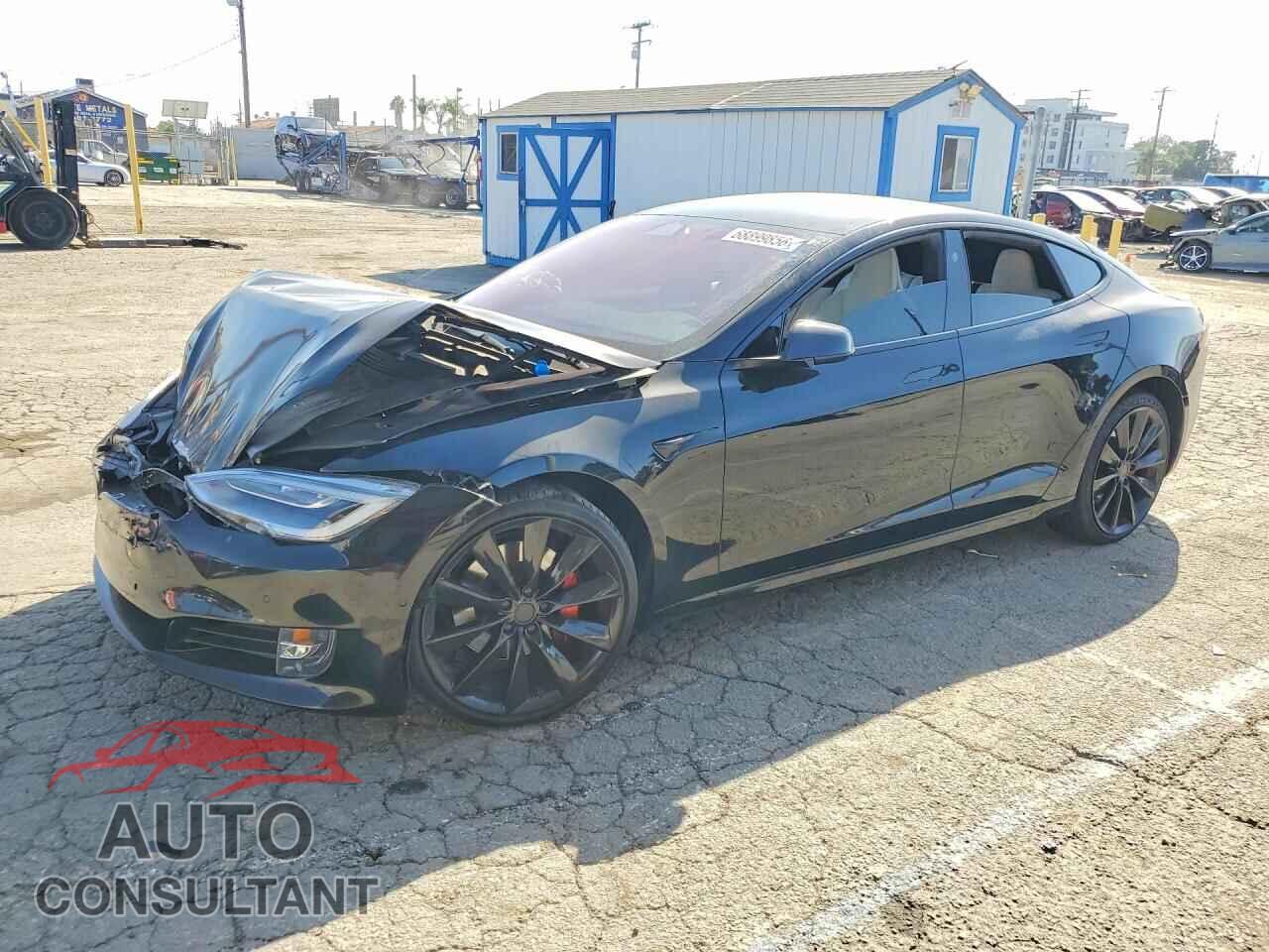 TESLA MODEL S 2018 - 5YJSA1E26JF295663