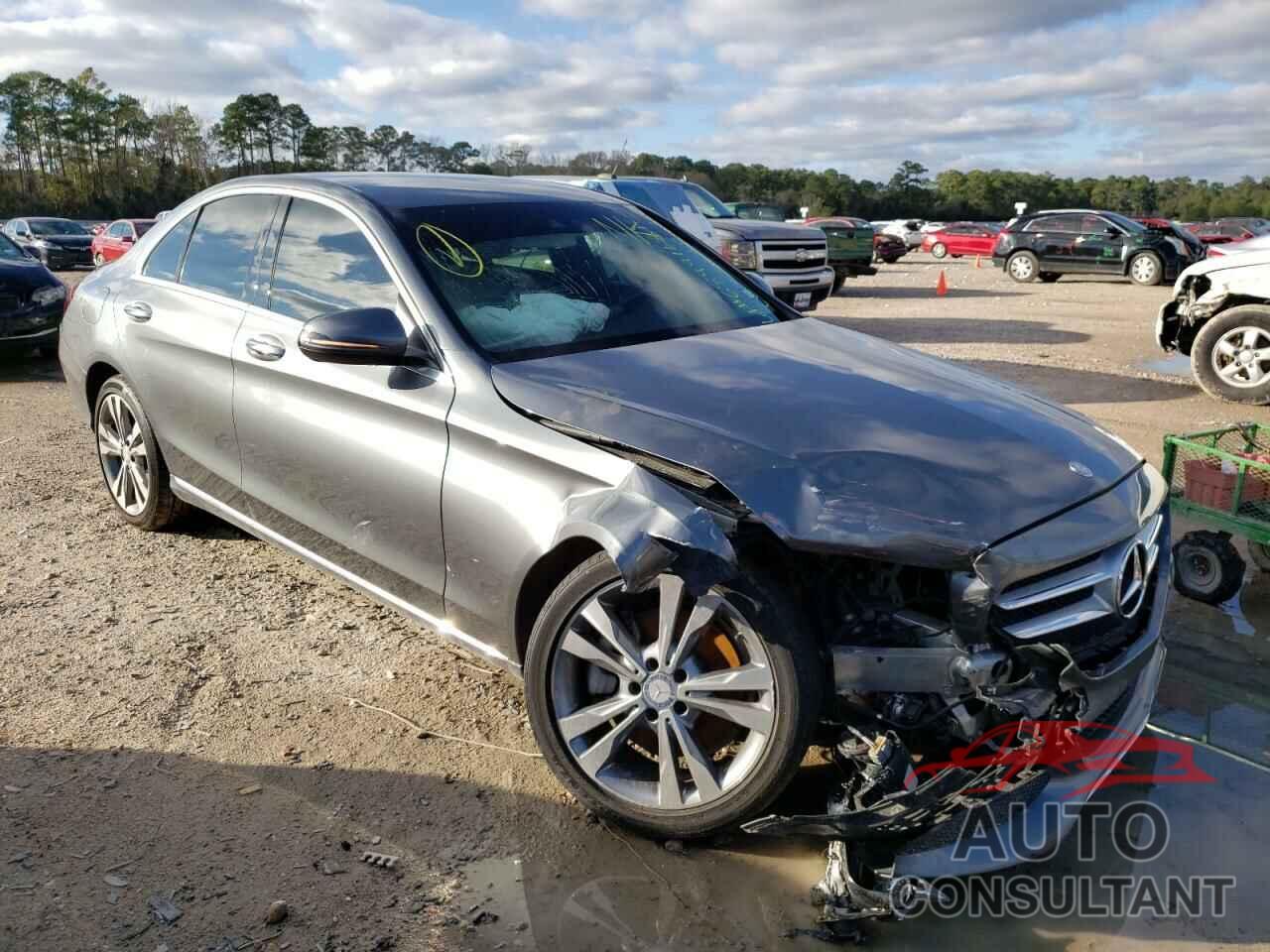 MERCEDES-BENZ C-CLASS 2017 - 55SWF4KB8HU210520