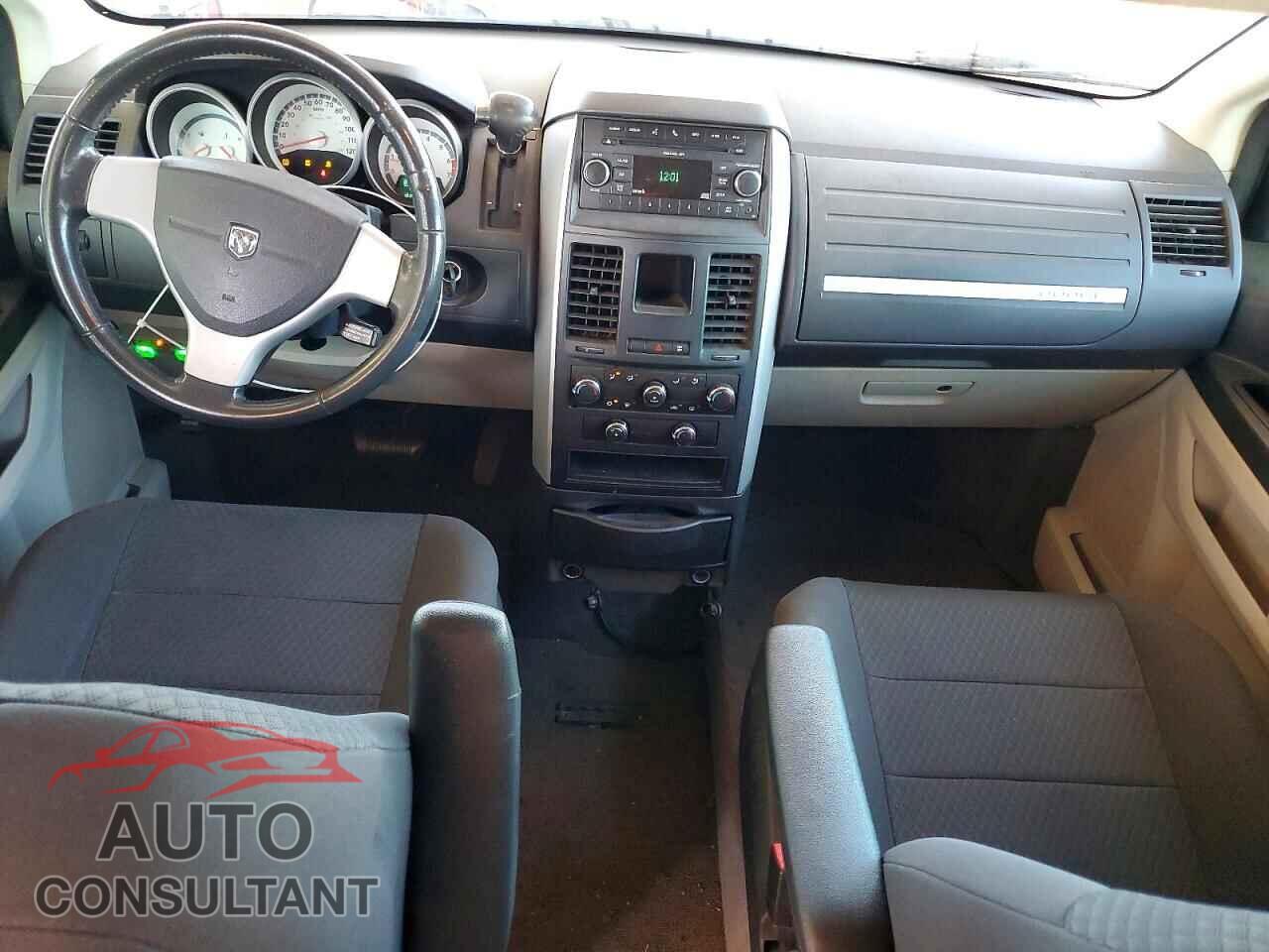 DODGE CARAVAN 2010 - 2D4RN3D15AR380475
