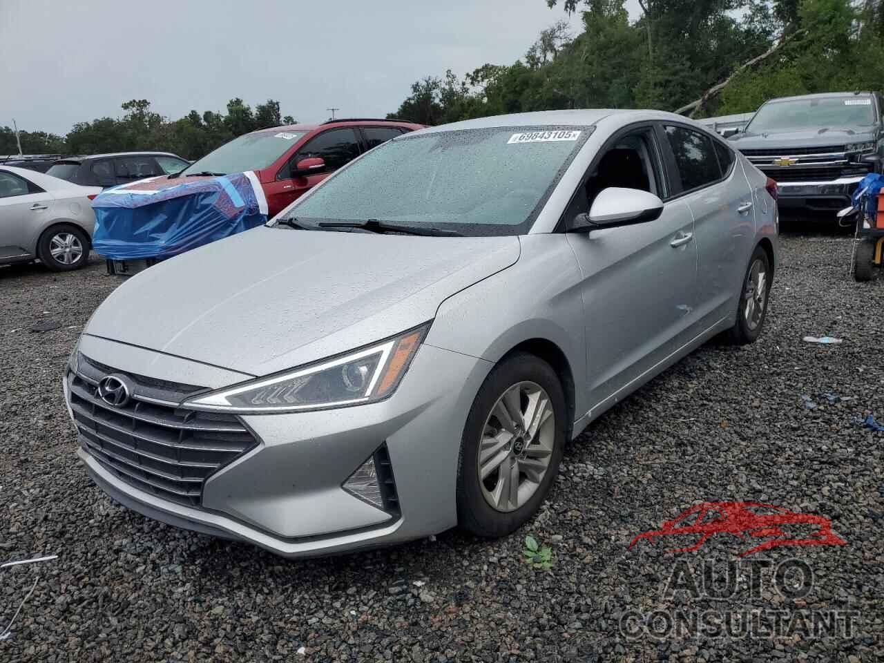 HYUNDAI ELANTRA 2019 - 5NPD84LF7KH412780