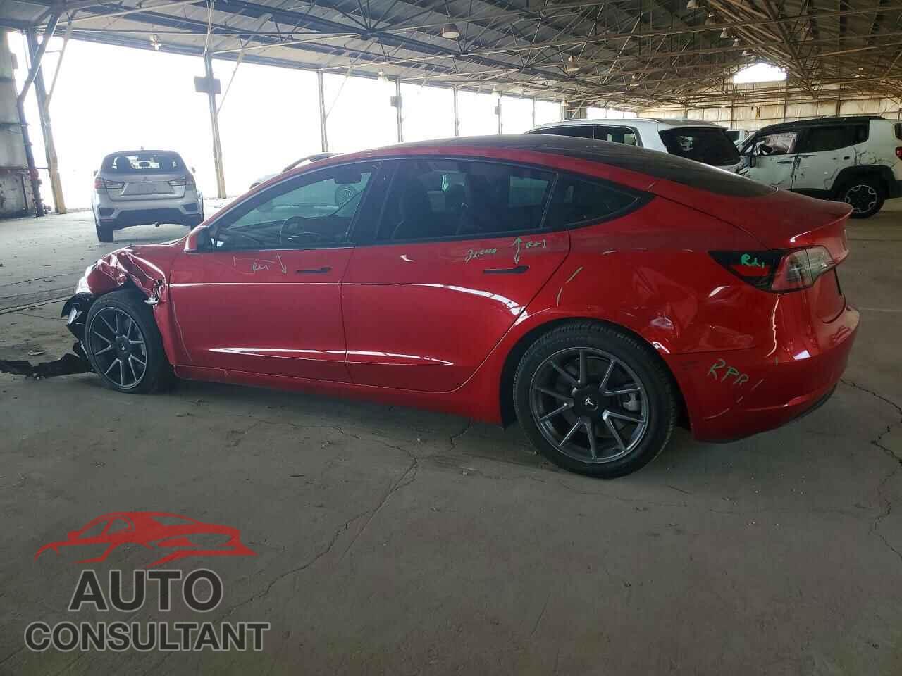 TESLA MODEL 3 2021 - 5YJ3E1EA5MF054066