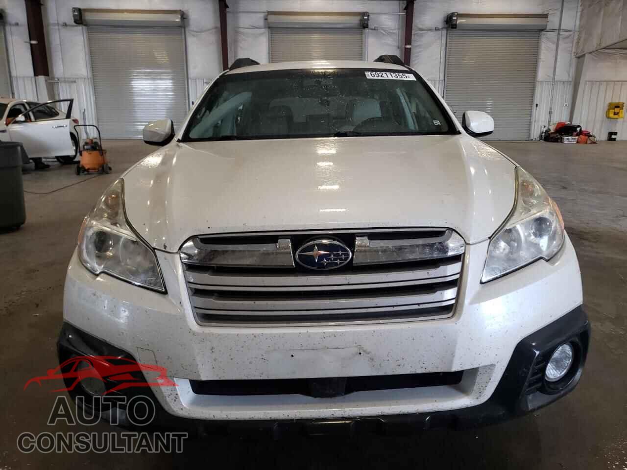 SUBARU OUTBACK 2013 - 4S4BRBCC5D3318700