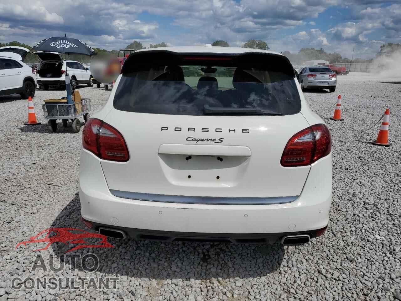 PORSCHE CAYENNE 2011 - WP1AB2A25BLA42531