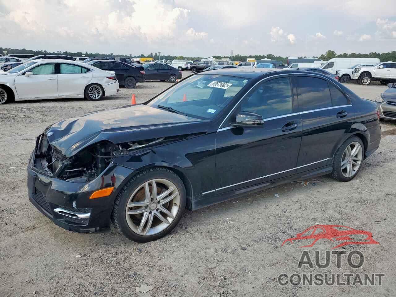 MERCEDES-BENZ C-CLASS 2014 - WDDGF4HB9ER312028