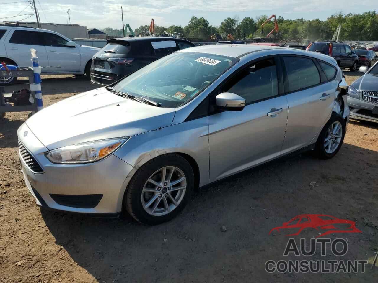 FORD FOCUS 2017 - 1FADP3K29HL258692