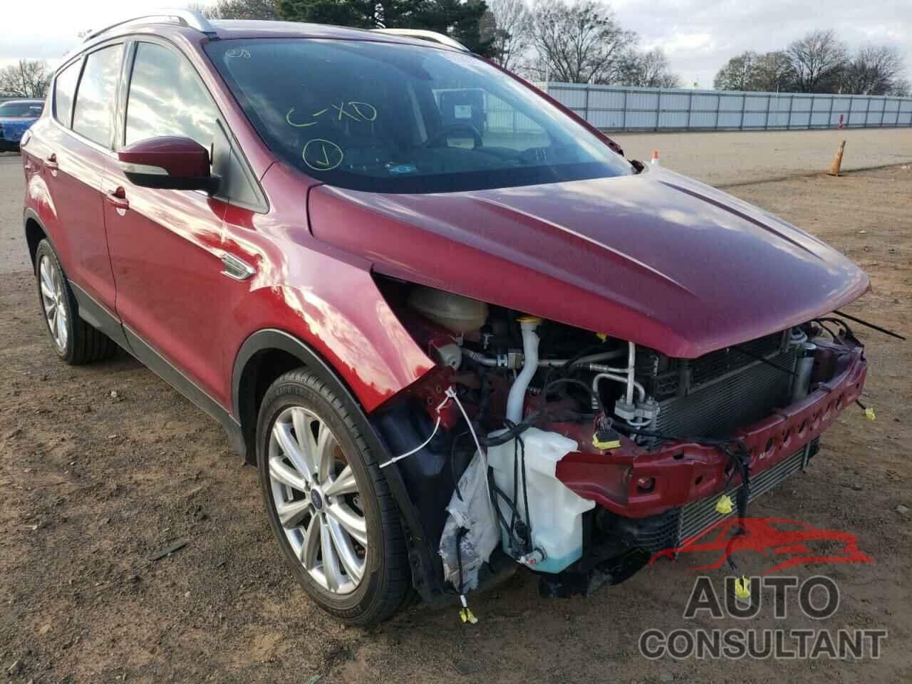 FORD ESCAPE 2017 - 1FMCU0J90HUA64148