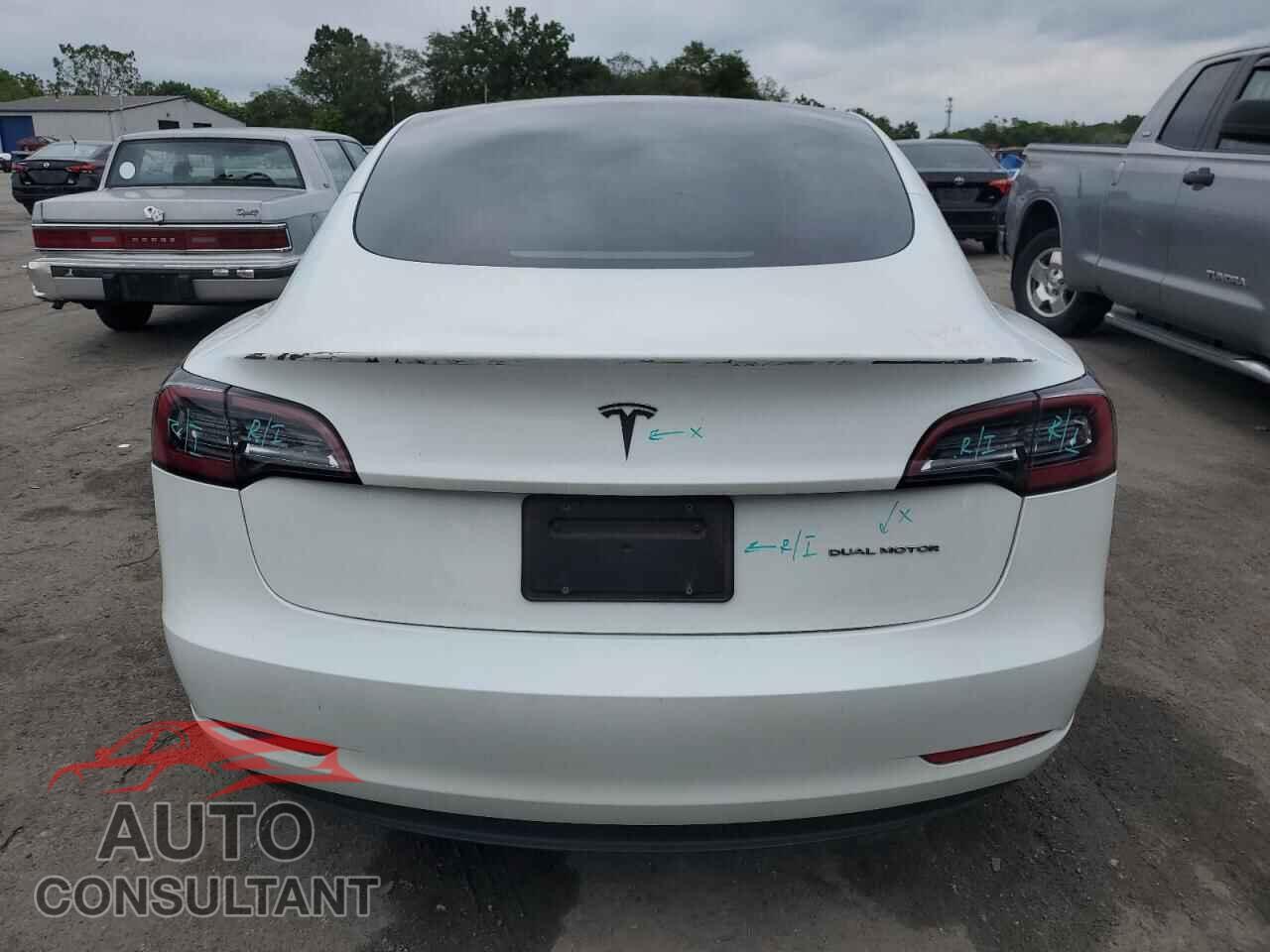 TESLA MODEL 3 2023 - 5YJ3E1EA8PF464963