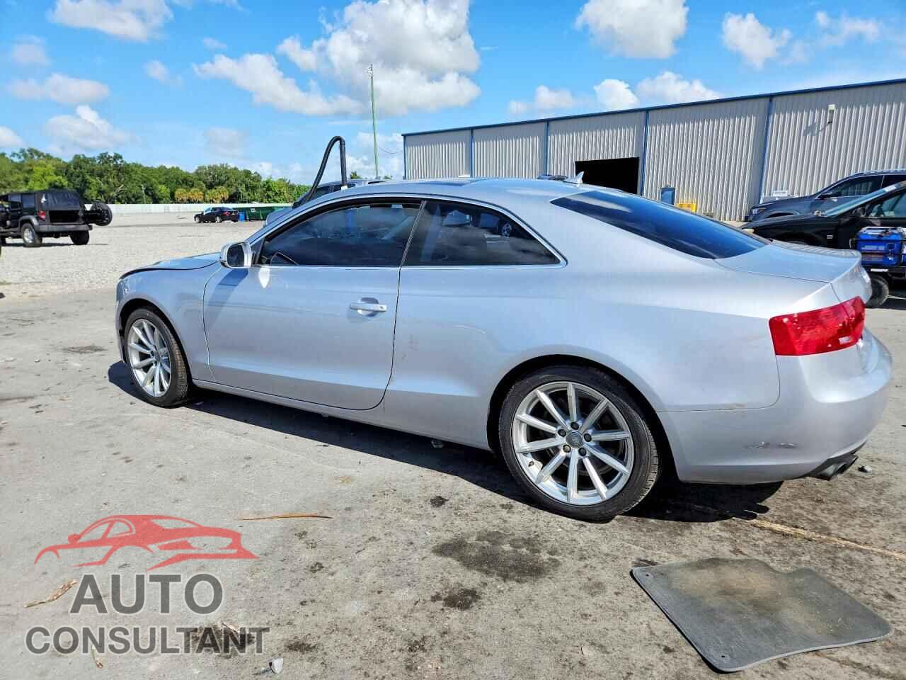 AUDI A5 2015 - WAUCFAFR9FA055604