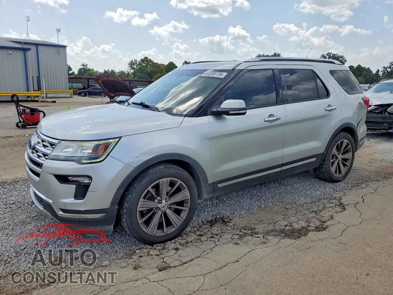 FORD EXPLORER 2018 - 1FM5K7F88JGA99208