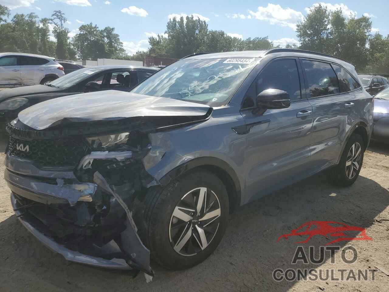 KIA SORENTO 2023 - 5XYRL4LC8PG183552