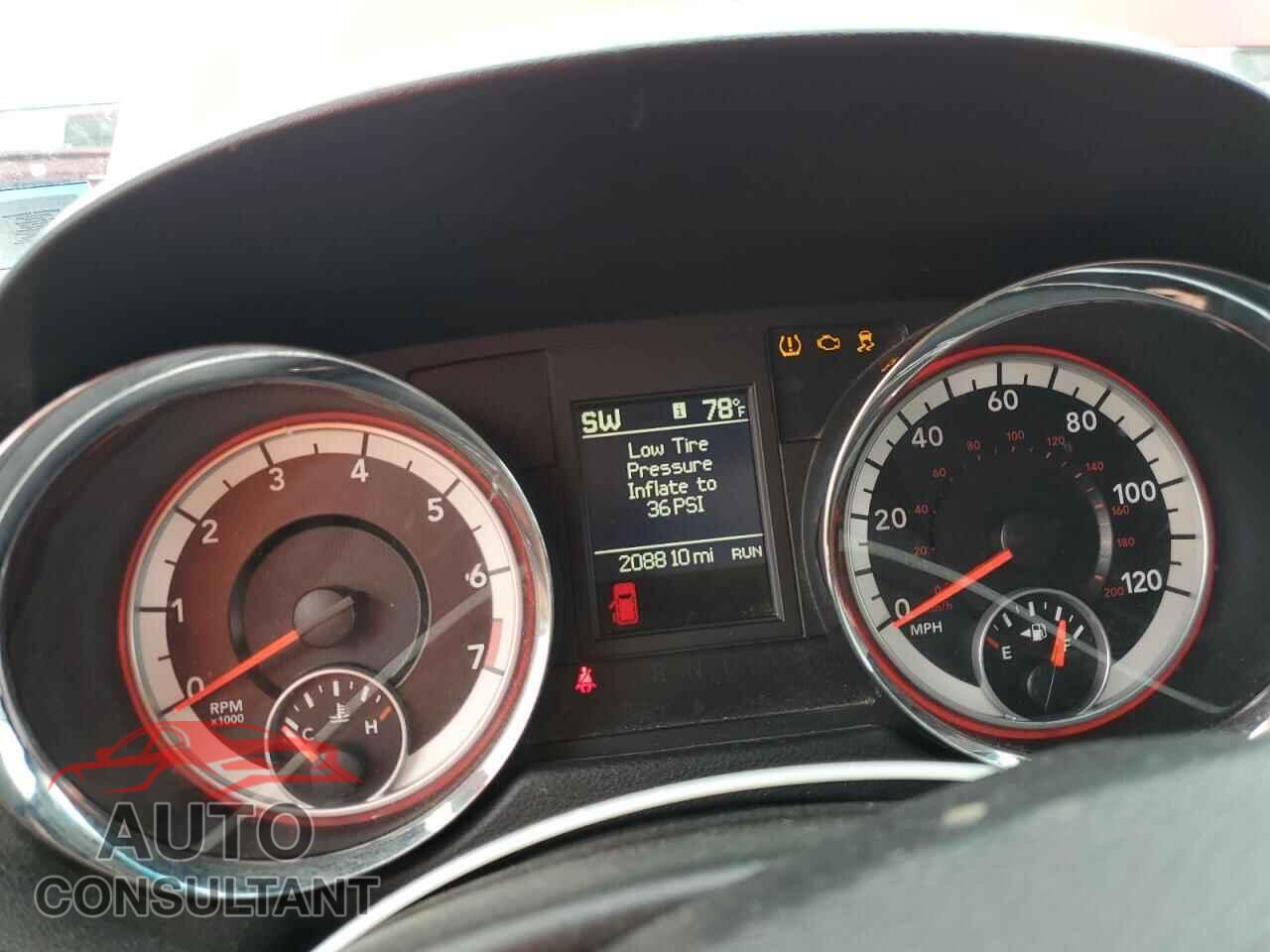 DODGE CARAVAN 2013 - 2C4RDGDG9DR810878