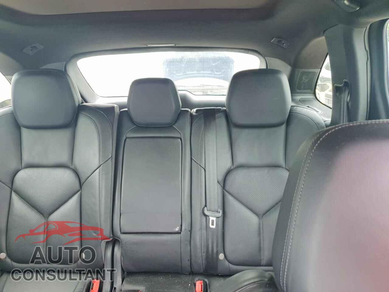 PORSCHE CAYENNE 2013 - WP1AF2A27DLA21834
