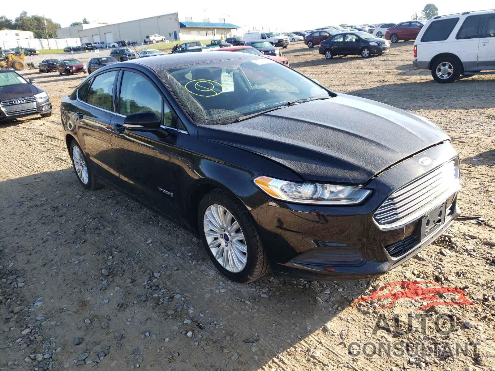 FORD FUSION 2016 - 3FA6P0LU4GR218947