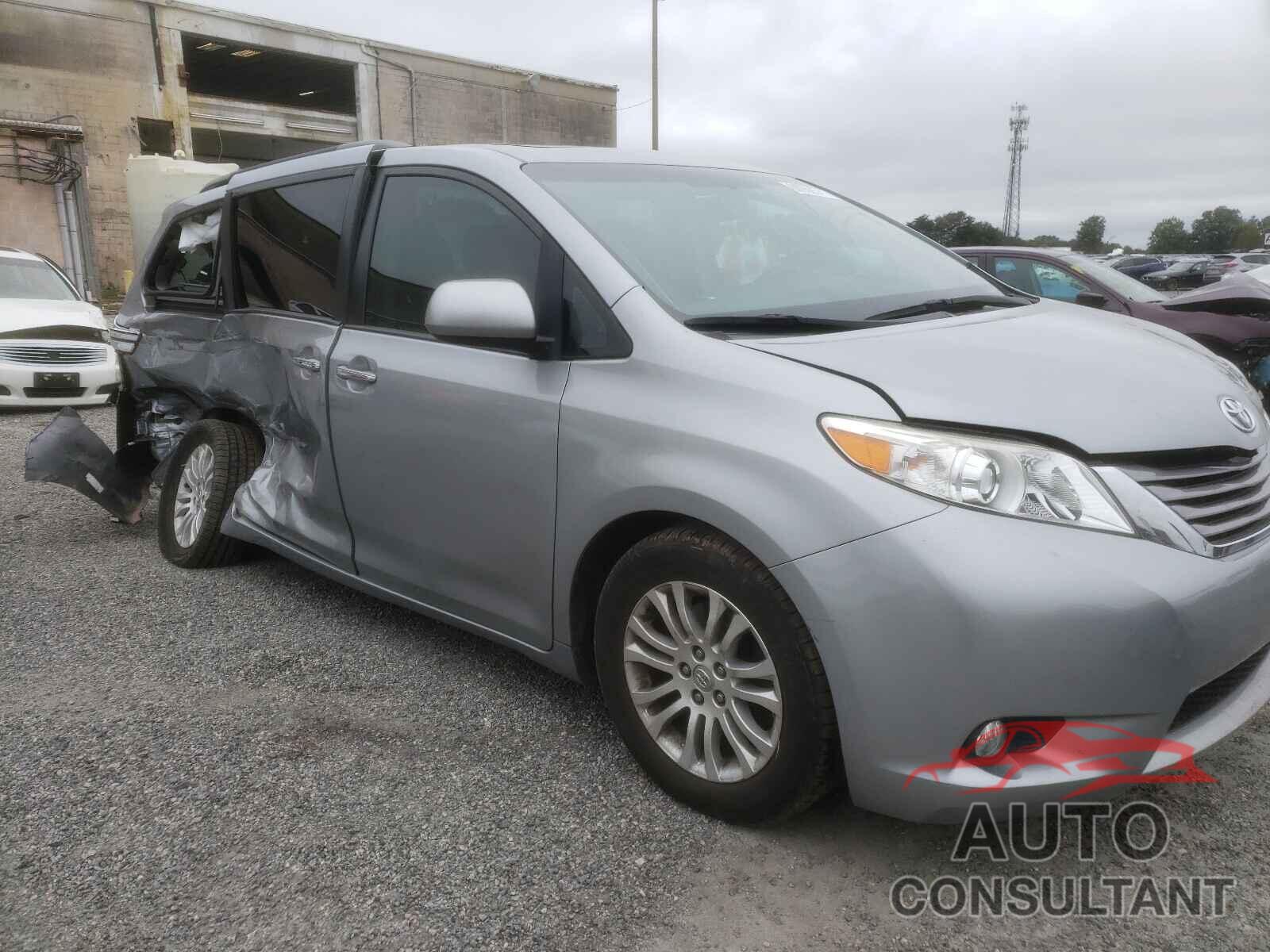 TOYOTA SIENNA 2016 - 5TDYK3DCXGS746045