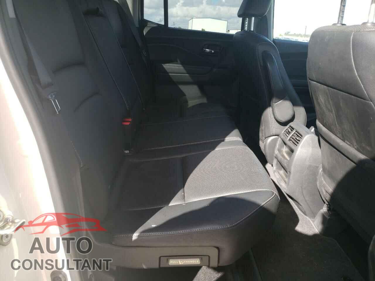 HONDA RIDGELINE 2017 - 5FPYK2F55HB007574