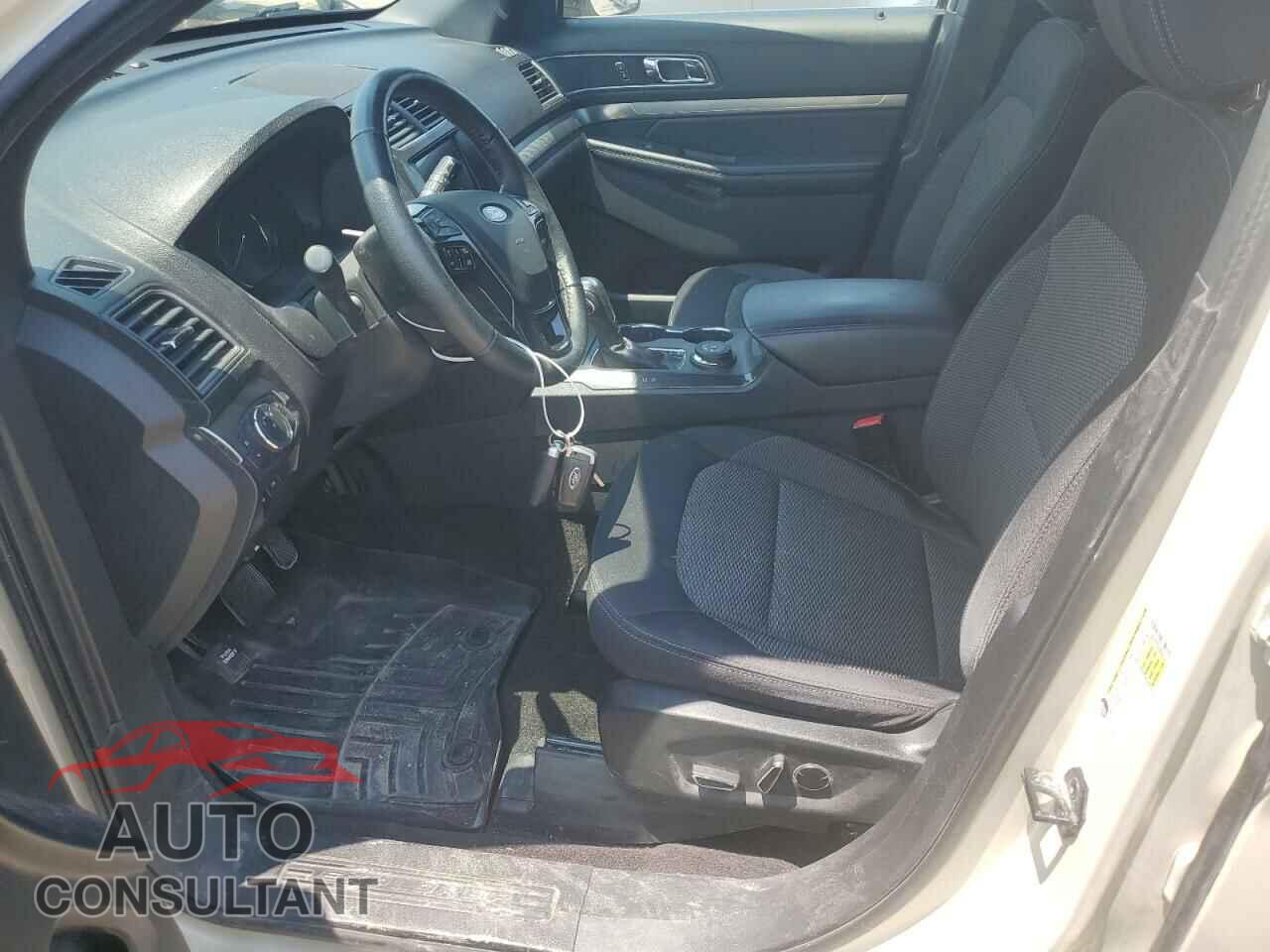 FORD EXPLORER 2018 - 1FM5K8D8XJGB30712