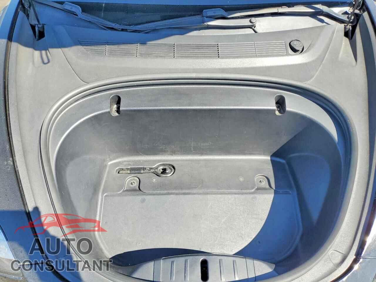 TESLA MODEL 3 2020 - 5YJ3E1EB4LF735164