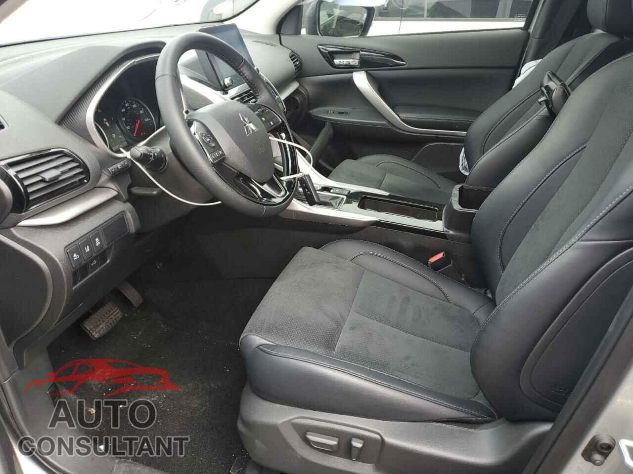 MITSUBISHI ECLIPSE 2024 - JA4ATWAA7RZ060737