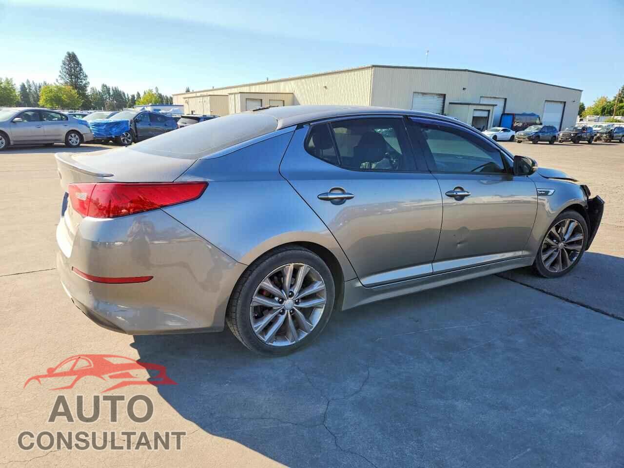 KIA OPTIMA 2015 - 5XXGR4A67FG358346