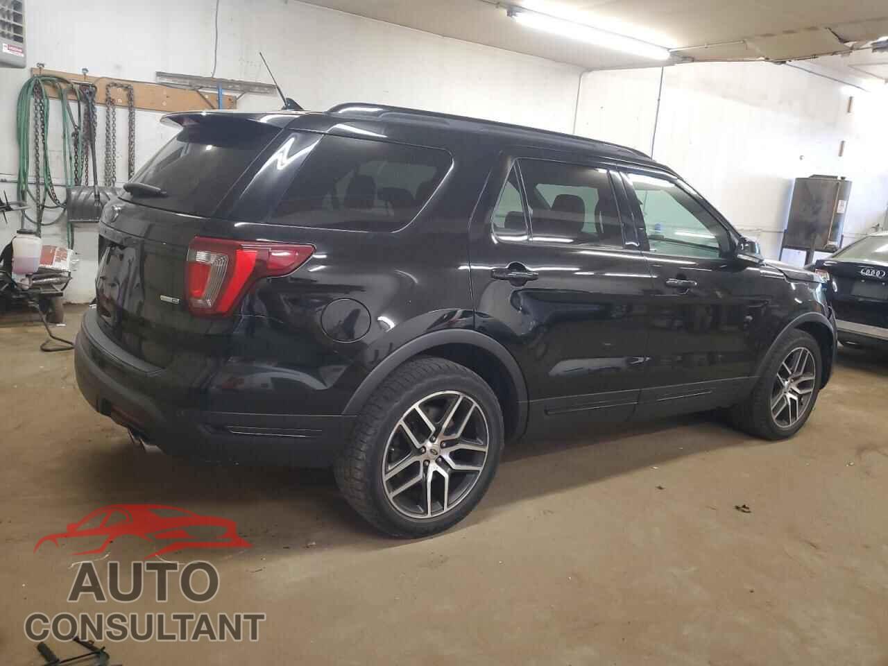 FORD EXPLORER 2018 - 1FM5K8GT0JGB02272