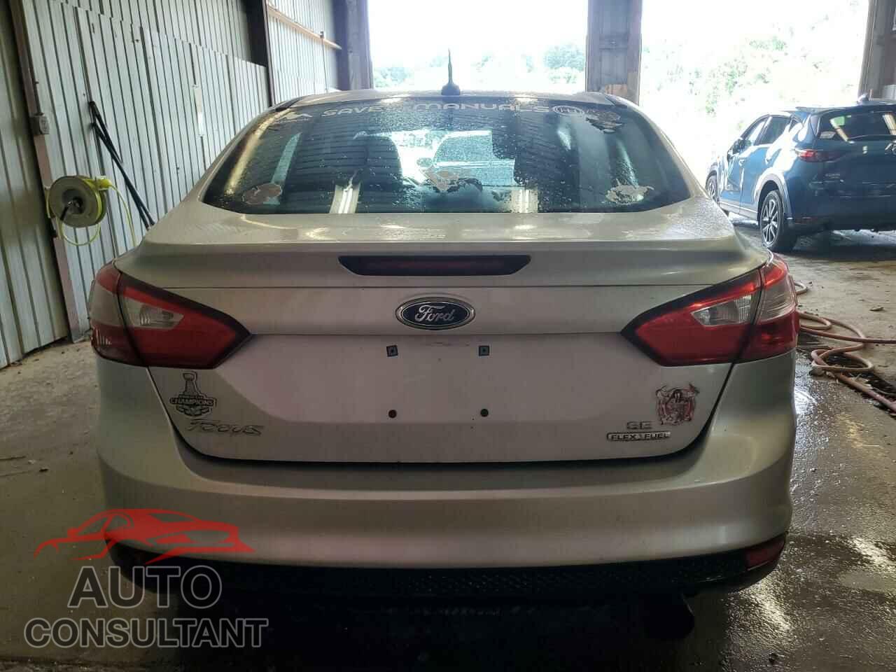 FORD FOCUS 2012 - 1FAHP3F27CL446860