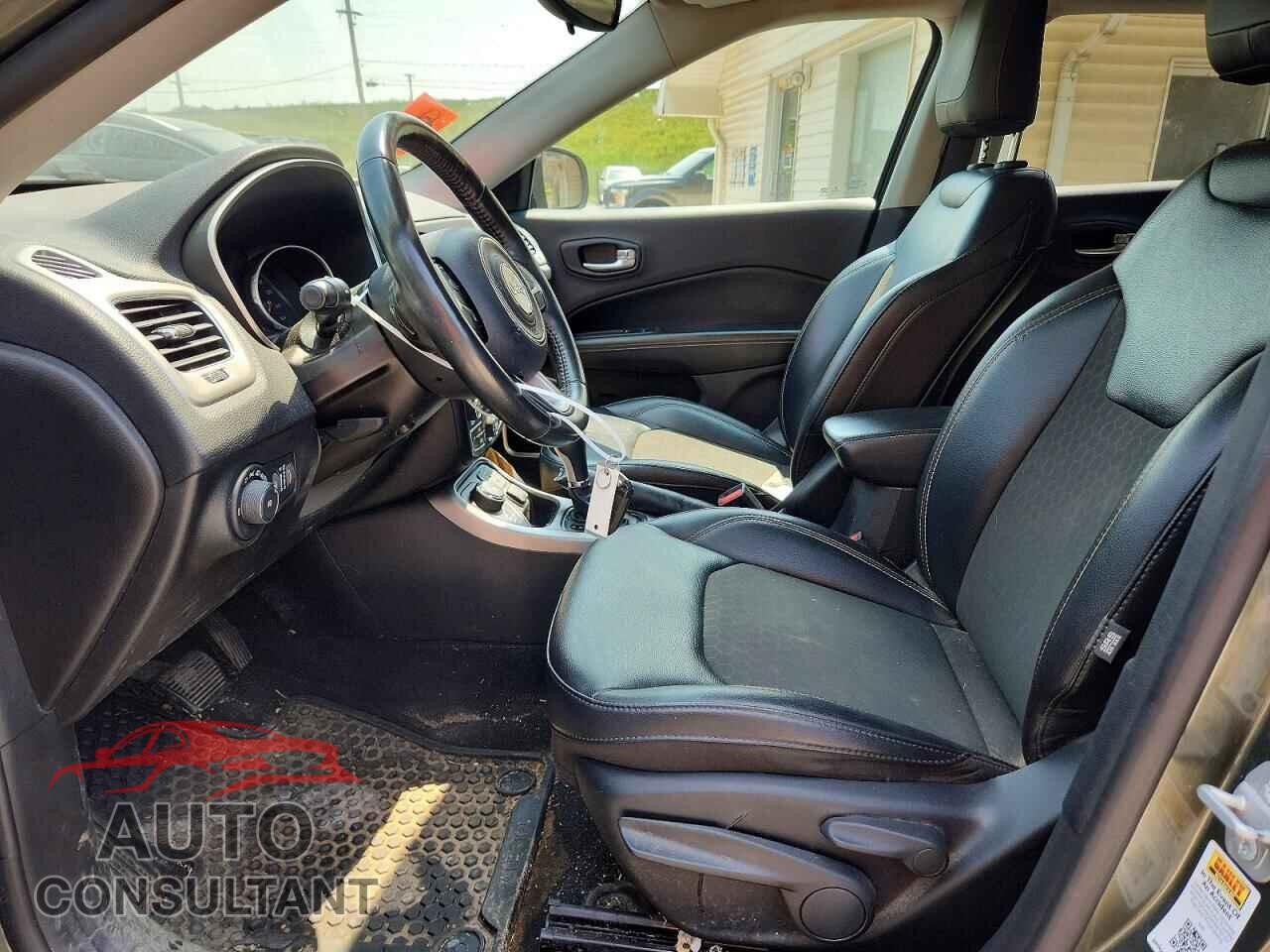 JEEP COMPASS 2020 - 3C4NJDBB3LT115563