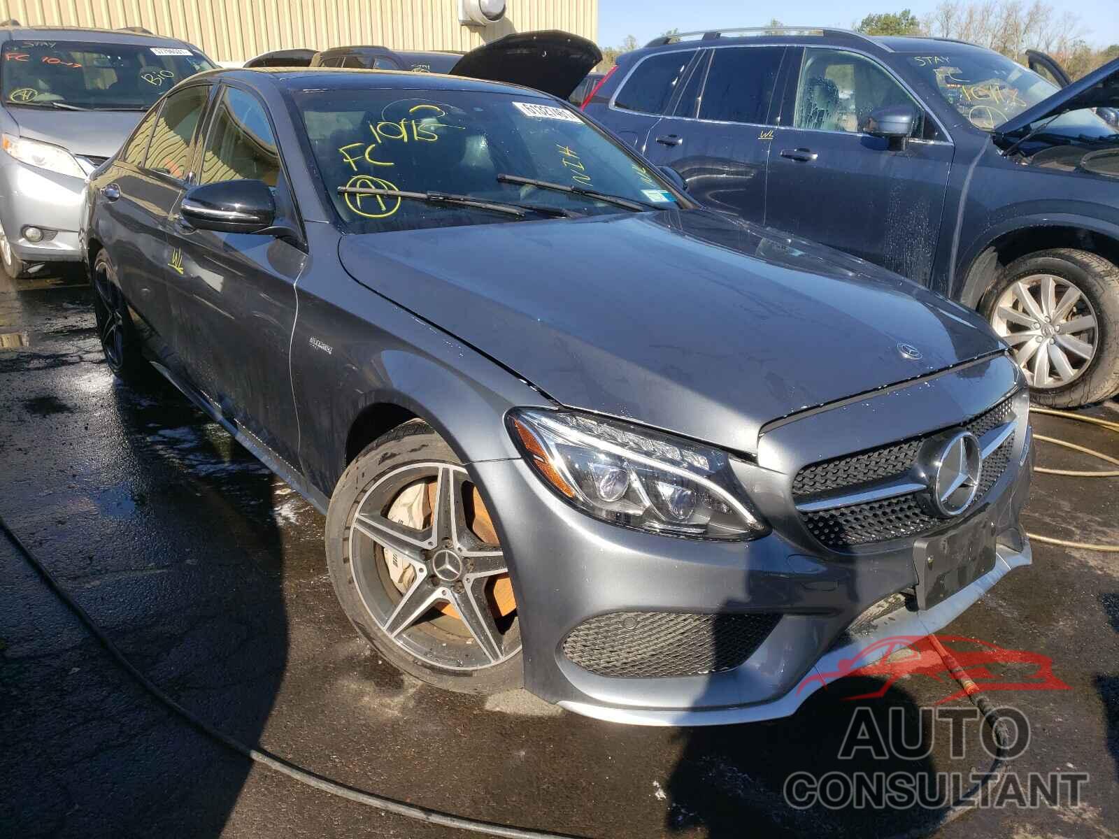 MERCEDES-BENZ C-CLASS 2018 - 55SWF6EB7JU262234