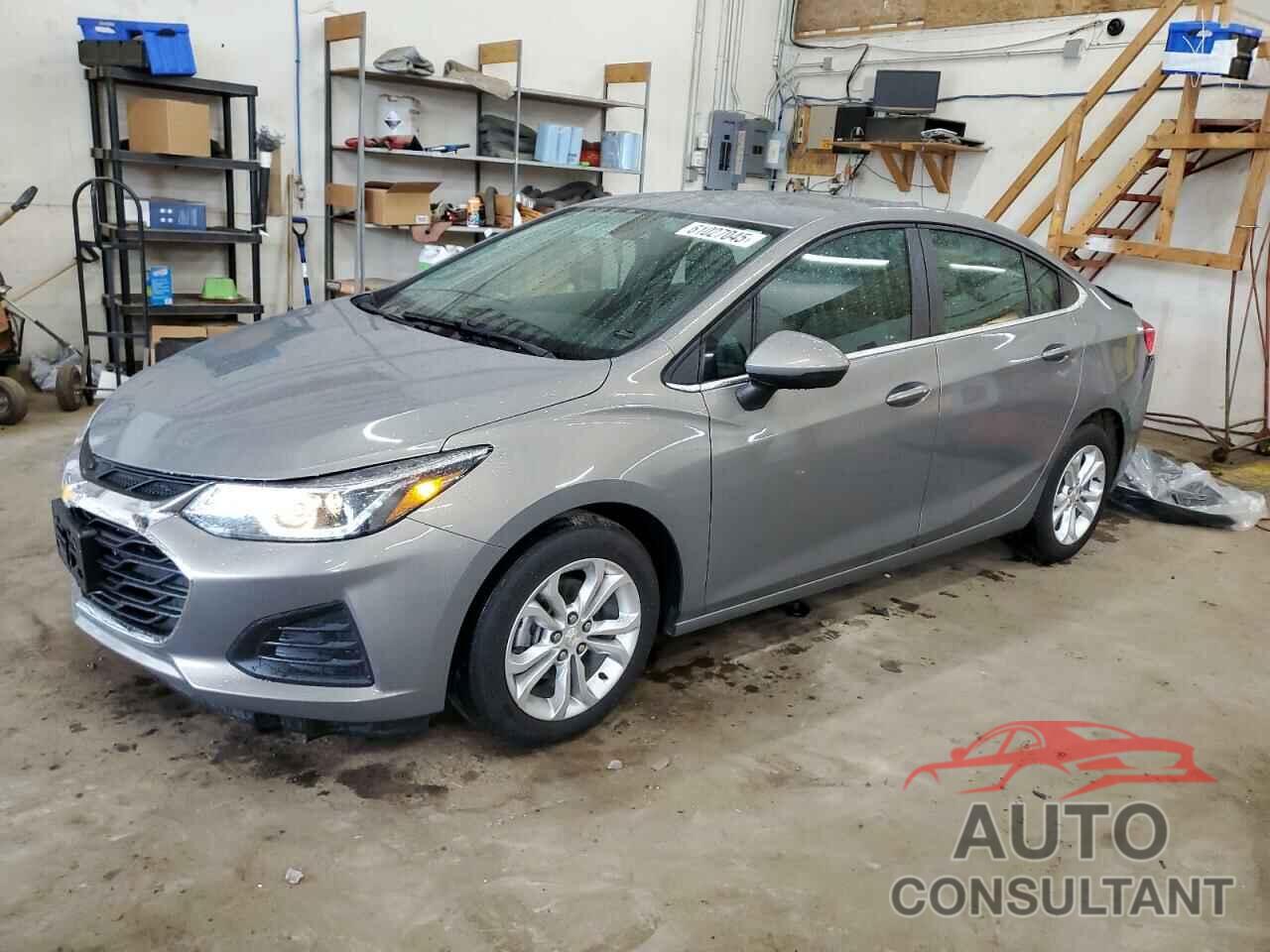 CHEVROLET CRUZE 2019 - 1G1BE5SM5K7101206