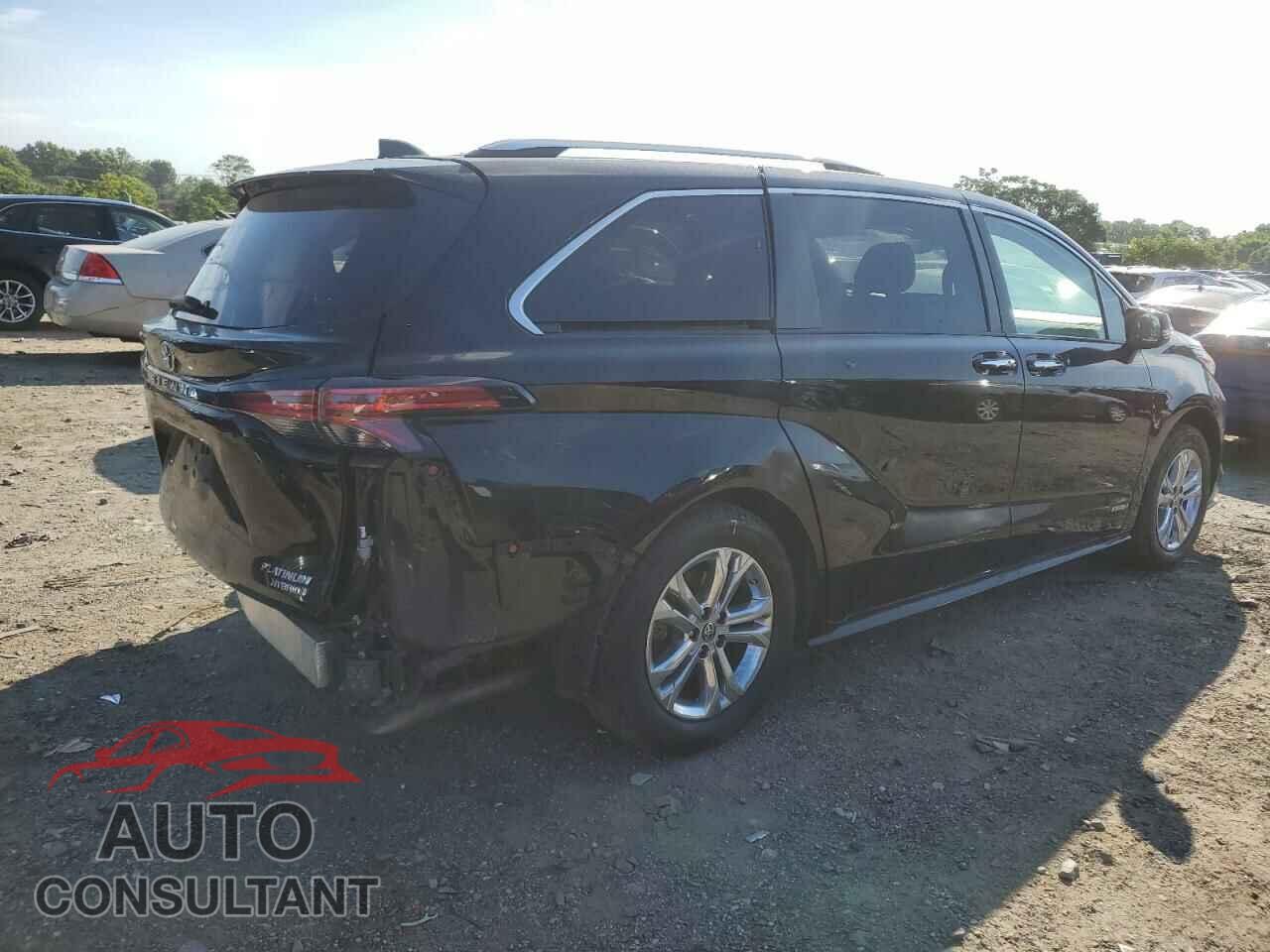 TOYOTA SIENNA 2021 - 5TDESKFC5MS030174