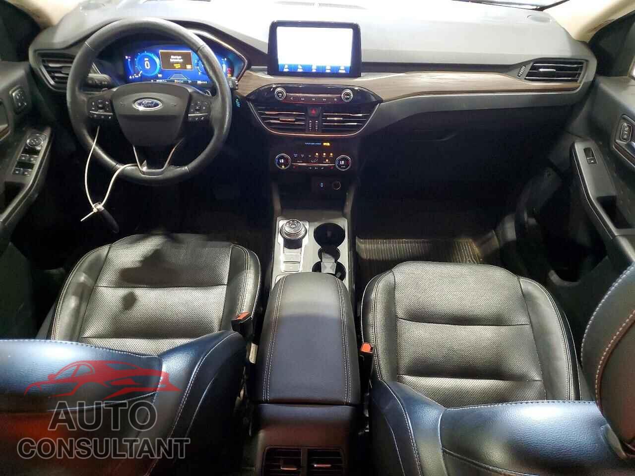 FORD ESCAPE 2020 - 1FMCU9J9XLUA20297