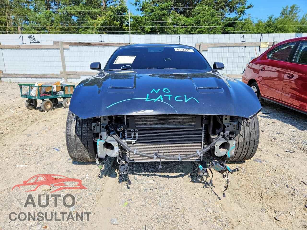 FORD MUSTANG 2018 - 1FA6P8CF7J5127147