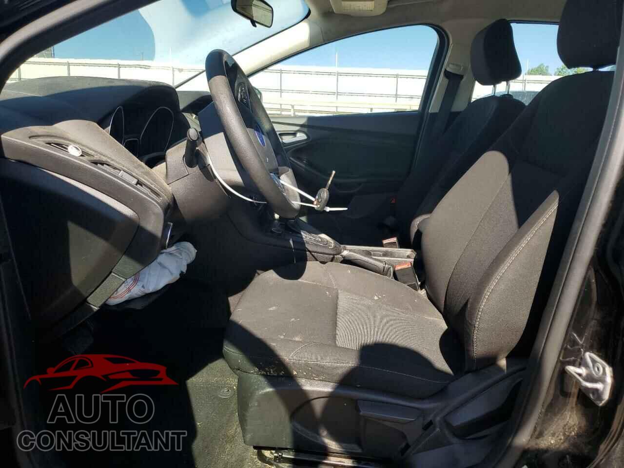 FORD FOCUS 2017 - 1FADP3F25HL265326