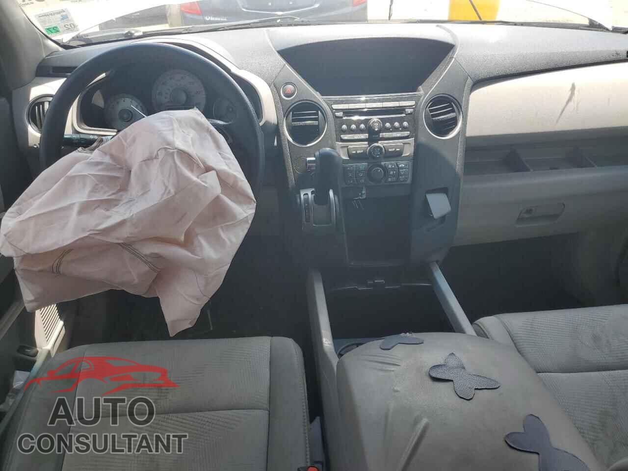 HONDA PILOT 2012 - 5FNYF3H28CB017773