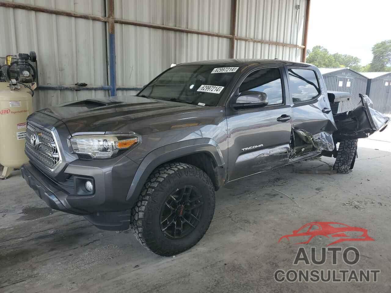 TOYOTA TACOMA 2017 - 5TFCZ5AN8HX088230