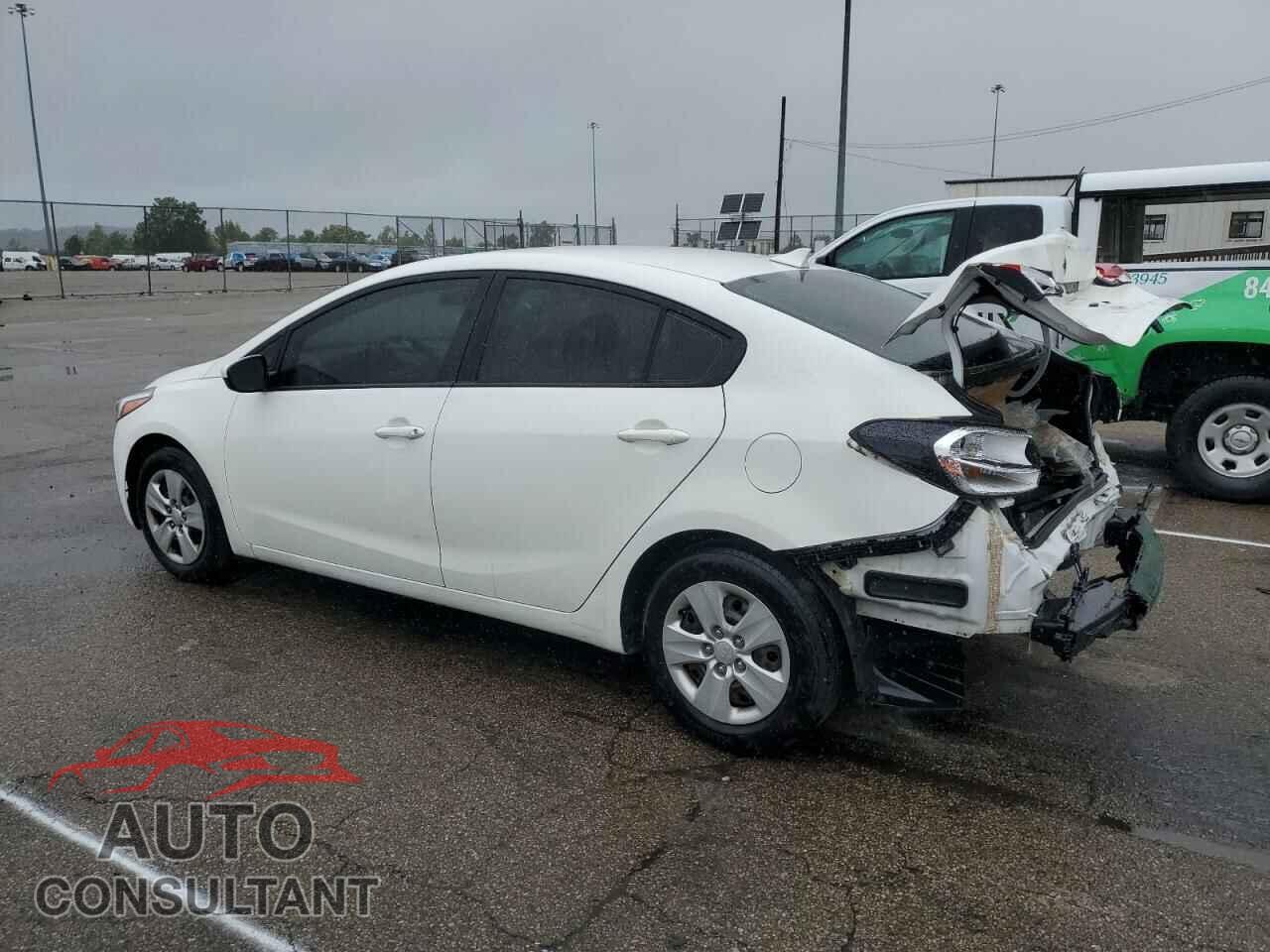 KIA FORTE 2017 - 3KPFK4A7XHE141815