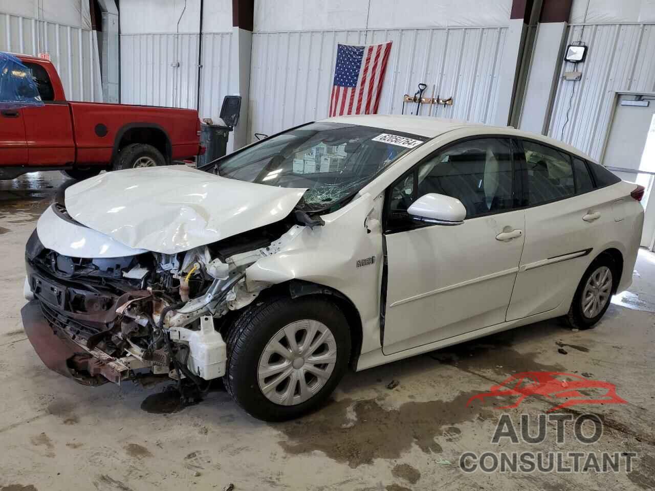 TOYOTA PRIUS 2018 - JTDKARFP4J3099985