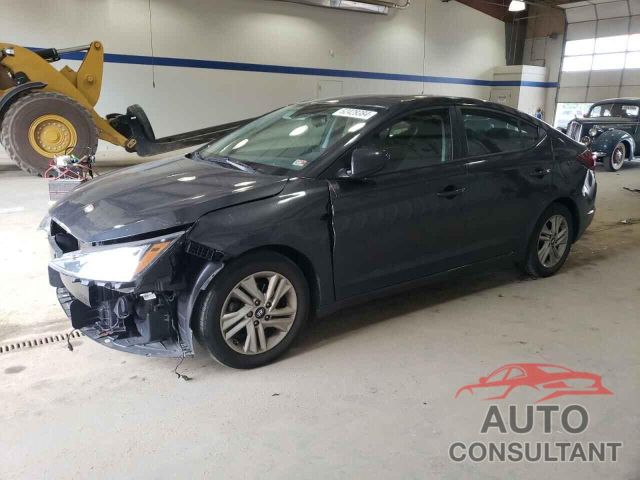 HYUNDAI ELANTRA 2020 - 5NPD84LF2LH563401