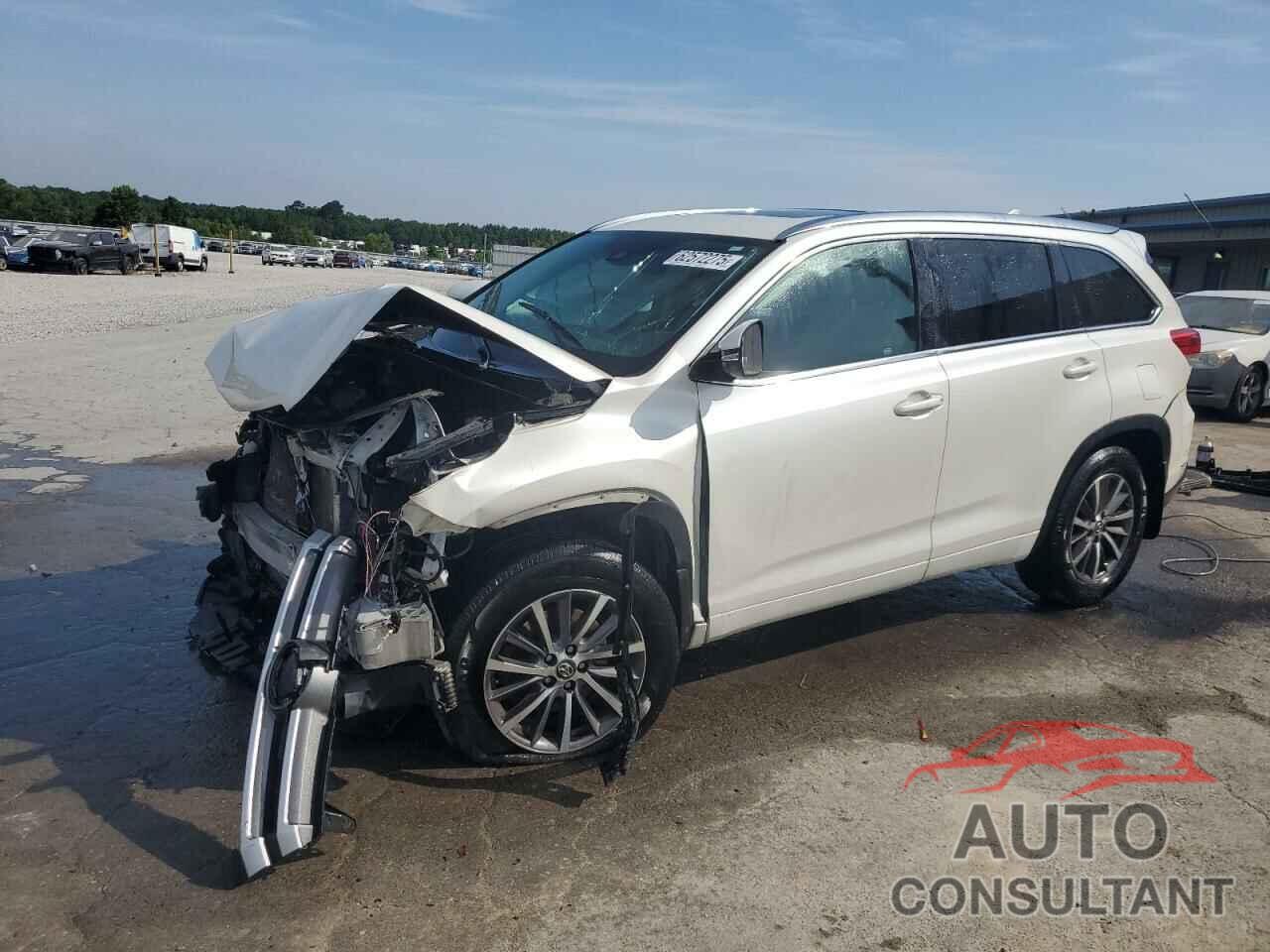 TOYOTA HIGHLANDER 2017 - 5TDJZRFH2HS510869