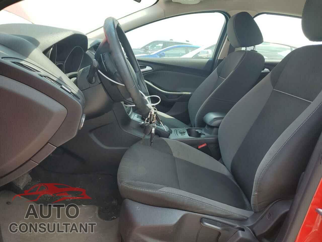 FORD FOCUS 2014 - 1FADP3K20EL439708