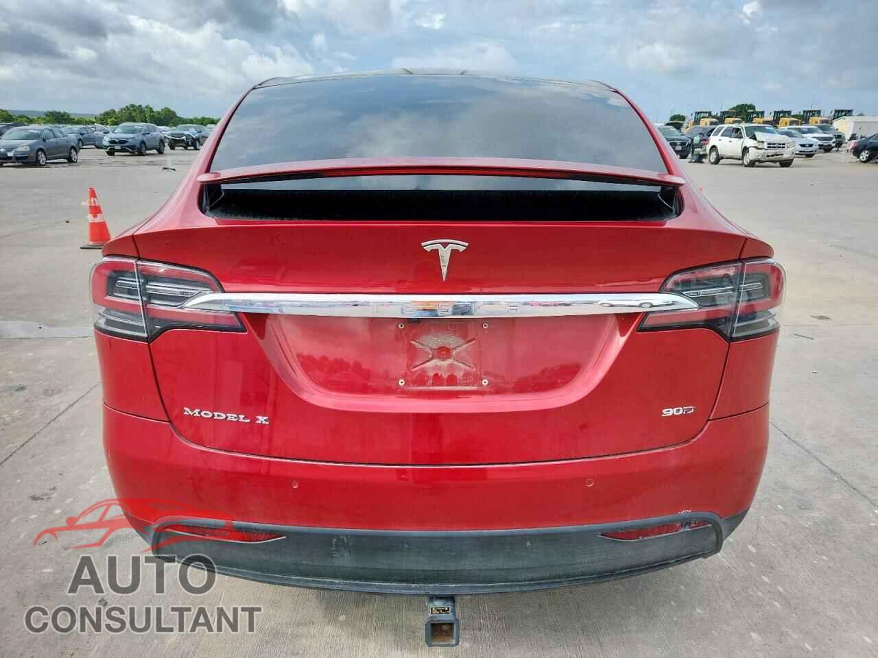 TESLA MODEL X 2016 - 5YJXCAE24GF005011