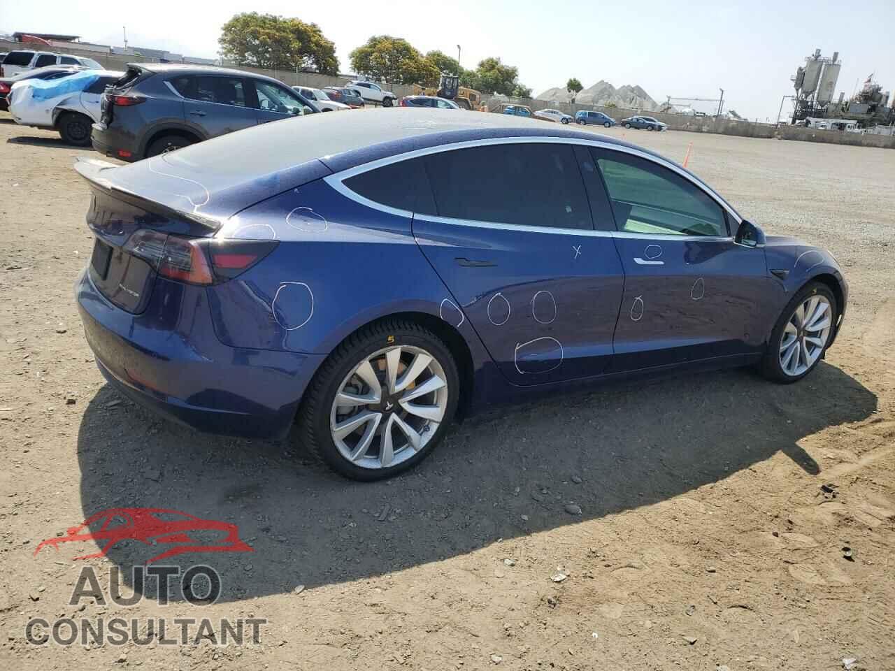 TESLA MODEL 3 2019 - 5YJ3E1EB2KF213826