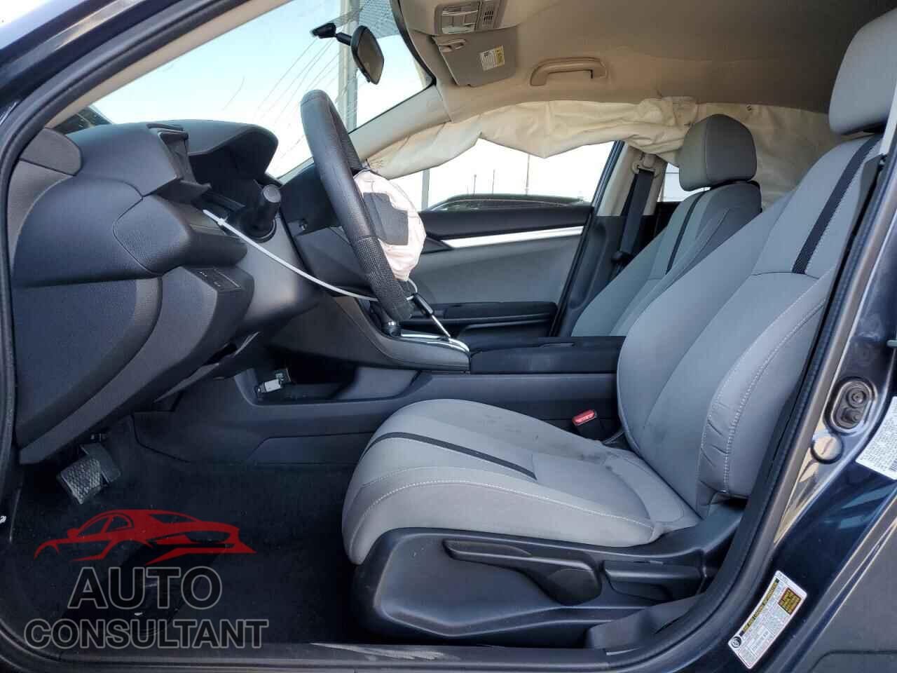 HONDA CIVIC 2018 - 2HGFC2F53JH515637