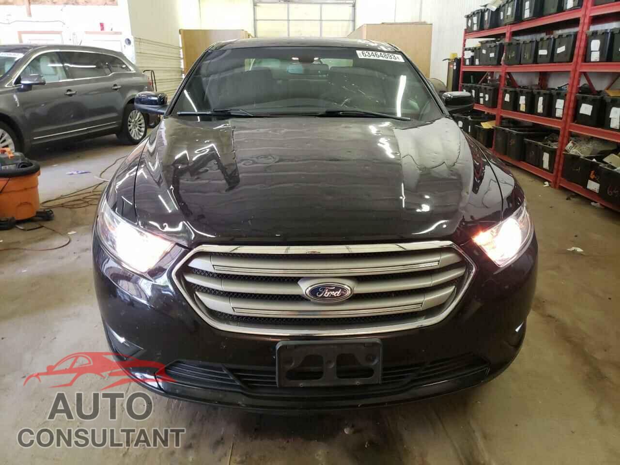 FORD TAURUS 2017 - 1FAHP2E88HG106424