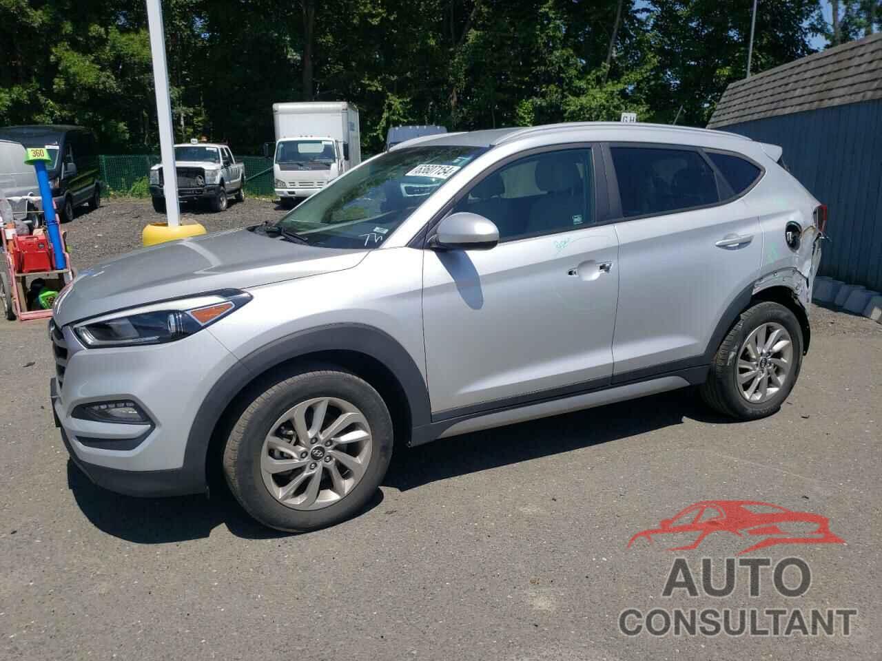 HYUNDAI TUCSON 2017 - KM8J3CA41HU376527