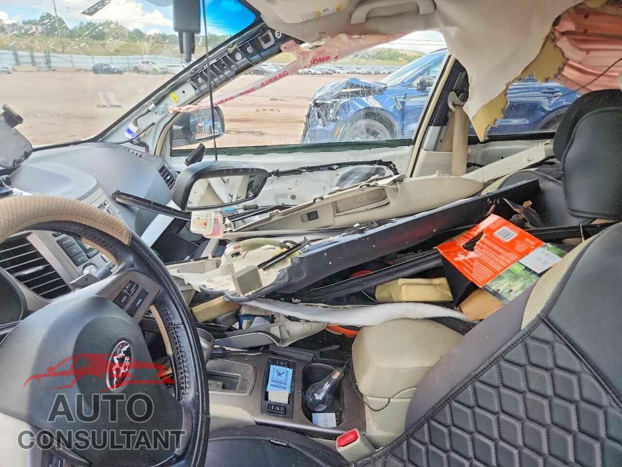 SUBARU OUTBACK 2012 - 4S4BRCCC7C3289785